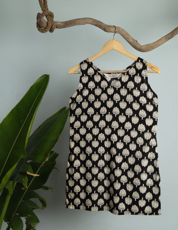 Black Handblock Printed Sleeveless Short Kurti